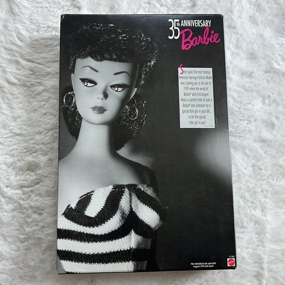 Special Edition Reproduction of the Original 1959 Barbie Doll & Package! Summer - Picture 2 of 7